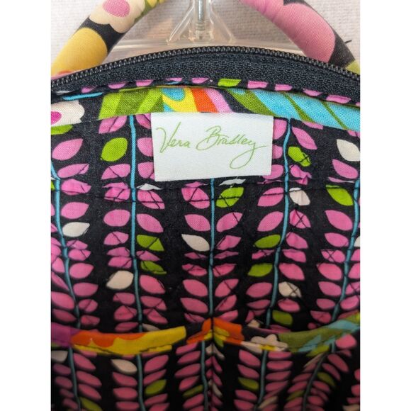 Vera Bradley Outlet Ultralight Essential Midday Garden Quilted Backpack - Picture 6 of 9